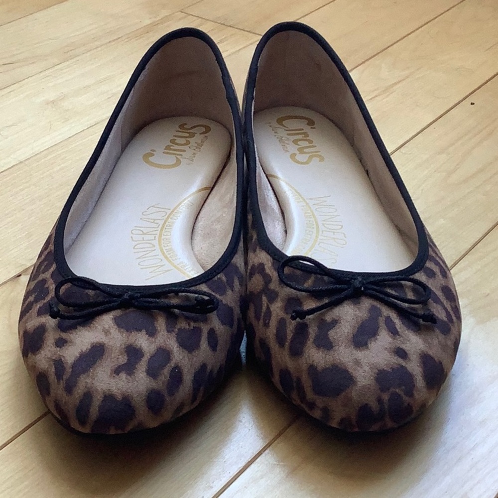 Circus by SamEdelman Leopard Print Charlotte Flats